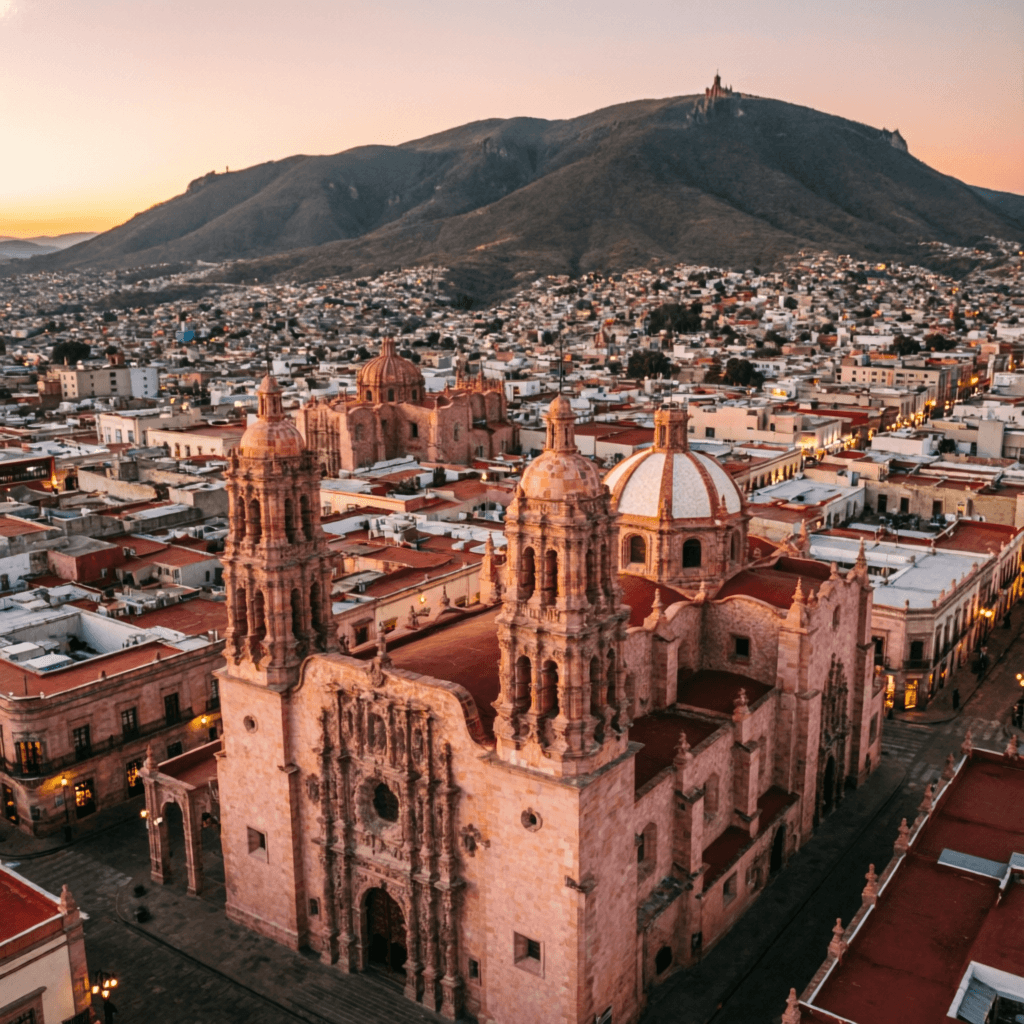 Centro histórico de Zacatecas al atardecer